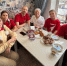 12-я школа продолжает добрую традицию, поздравляя с праздниками тех, кто много лет отдал школе и детям - Бологовский район